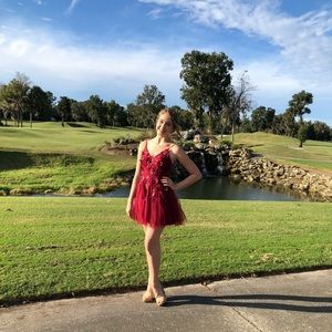 Meet your Posher, Alison